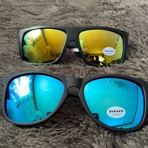 Tillys Sunglasses
